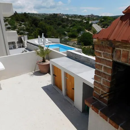 Zeljko Daire Primošten