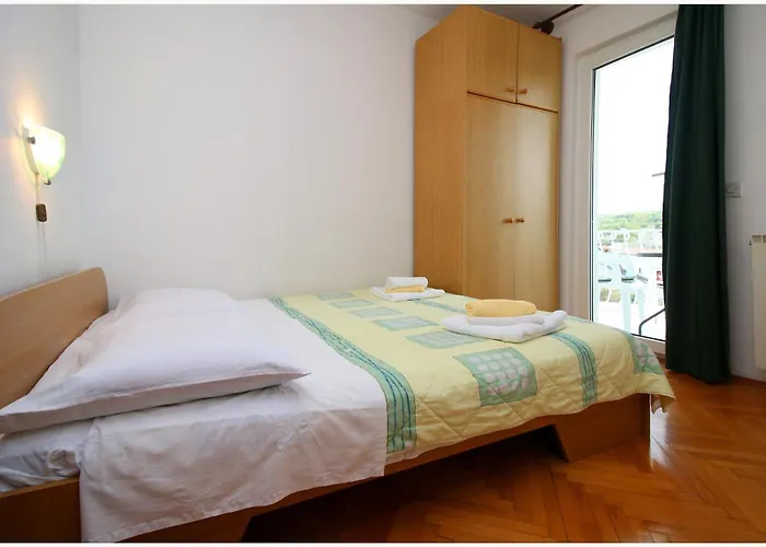 Zeljko شقة Primošten